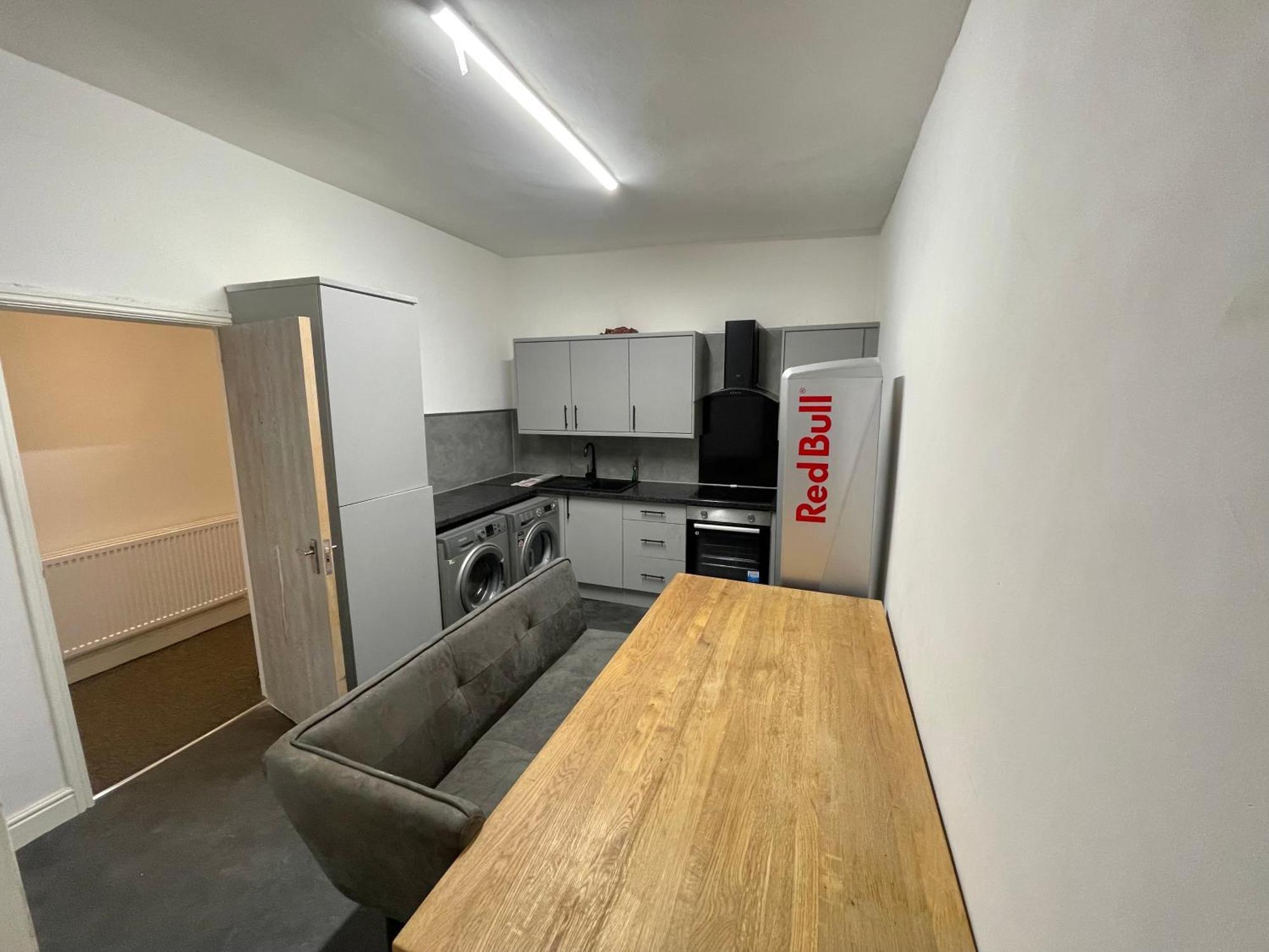 Pc Home Room B Хайд Екстериор снимка
